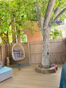 Spacious, historical oasis in center city - Image 5