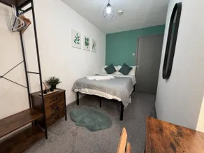 Compact Double Studio + Double SofaBed - Image 2