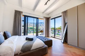 Duplex Penthouse with 3 Balcony's I Table Mountain Panoramic Views - Image 2