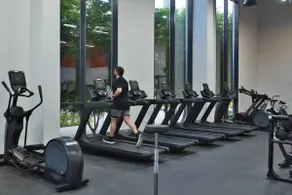 Marble Studio Aljada l Pool & Gym l Cozy Community - Image 4
