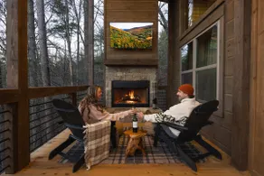 Luxury Private Mountain Retreat · Hot Tub · Views - Image 2