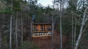 Luxury Private Mountain Retreat · Hot Tub · Views - Image 5