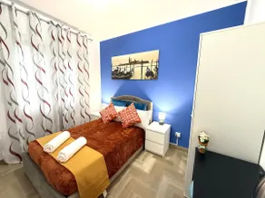 Refined House - Image 4