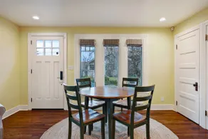 Historic Phinney Ridge Apartment - Image 4