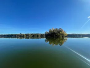 Lakefront Home in Amery - Come see the leaves! - Image 4