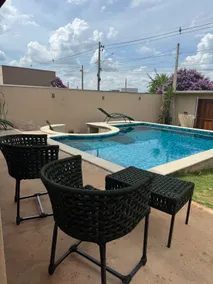 House with Hydro Pool and view of the Boituva balloons - Image 2