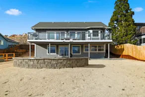 Hilltop Luxe Retreat | Sleeps 10 | City Views - Image 2
