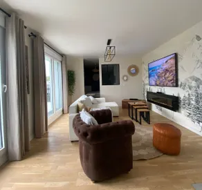 Exceptional Luxury Apartment w/Terrace & Parking - Image 5