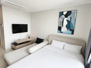 Check-out at 1pm! Rooftop pool, Incheon Bridge view, near the station - Image 2