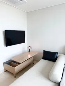 Check-out at 1pm! Rooftop pool, Incheon Bridge view, near the station - Image 3