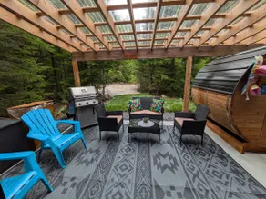 Dans Les Bois - Spa, sauna, private pool - Image 2