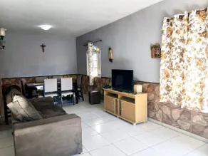 3-bedroom house, pool and barbecue area. - Image 4