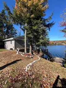 Peaceful House on Lake Eden- 30 min from Stowe - Image 2