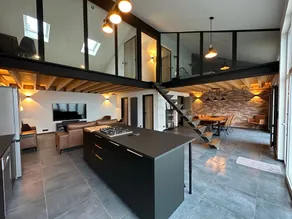 Au 171 Le loft avec un sauna - Image 5