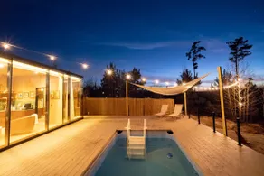 Mist - Mirror Cabin, View , Pool, Grill, Fire pit - Image 3