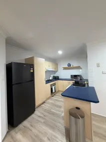 3BR Guesthouse w Sunroom Near Stanhope Leisure - Image 2