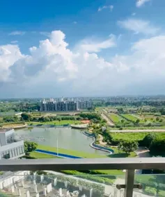 HomeyStays 3BHK Apartment with Lakeside Walk - Image 4