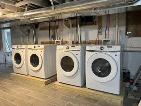 Entire Unit in Downtown Princeton - Image 4