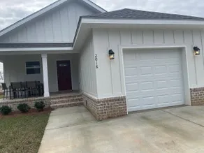 New Modern Home | Loxley AL - Image 2