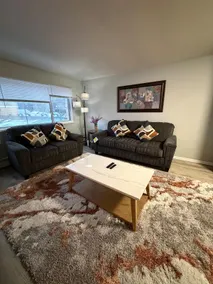 Clean & Cozy 2BR St. Paul - Image 5