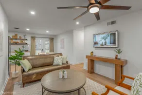 Crew Quarters - Sleeps 13 - Image 4