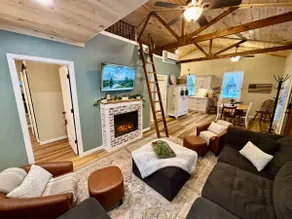 CabinInTheWood • 3 King Beds • Loft • Swim • Hike • Fish • ORV - Image 3