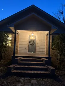 Country Lake Getaway - Image 2