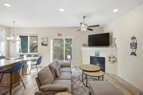 Oregon Coast Escape |Hot Tub+Game Room| Sleeps 10 - Image 4