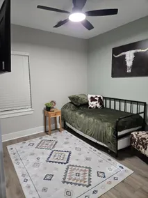 The Urban Cowboy Retreat - Image 5