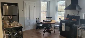 Renovated 2BR Apt -Sleeps 6, Free Pkng, Near Salem - Image 2