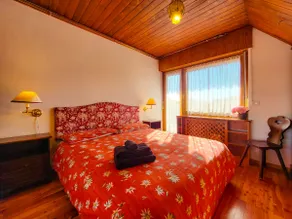 Chalet facing the slopes - Image 4