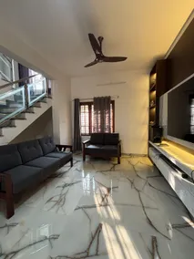 Spacious 3BHK Duplex Villa with minimal amenities - Image 3
