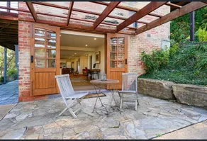 'Braeside' Panoramic Healesville Retreat - Image 2