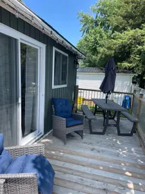 The Cozy Emerald Haven Retreat - Image 4