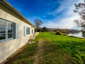The Seine arm - The house by the water - Image 5