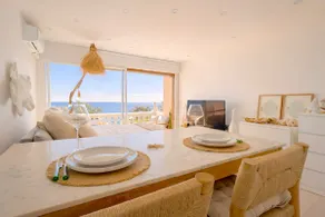 New – Stunning sea view – Calanques below - Image 4