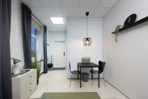 Central Kehra Business Stay, Walk Everywhere - Image 4