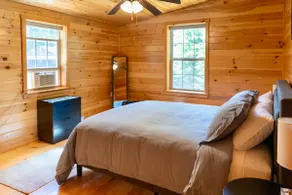 Cozy Cabin - Image 3