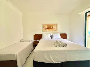 Beautiful renovated triple flat with ocean view on the sand. - Image 4