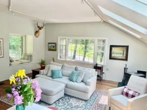 The Cottage at Mountain Meadow - Image 2