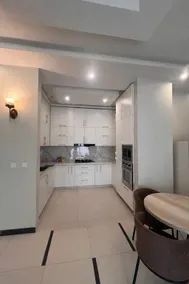 Secure and modern 2 BR place in the Centre of city - Image 3