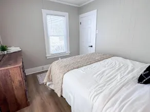 Charming Newly Remodeled Getaway | Walk to SRU - Image 2