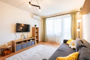 Family Flat, Kids' Room, Workspace, Fast WiFi - Image 3