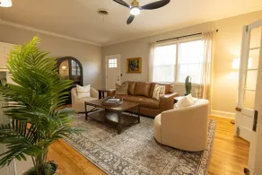 Walkable Vidalia Retreat - Image 2