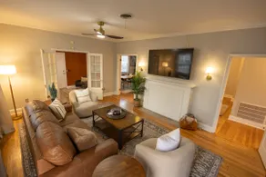 Walkable Vidalia Retreat - Image 3