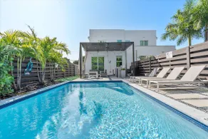 Miami Luxury 4BR Oasis w/ Private Pool & Patio - Image 2