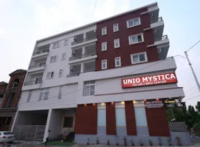 Serene Stay Near Ganga | Fully Furnished 1BHK - Image 4