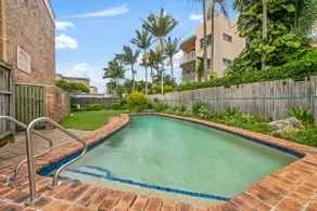 2 Seabelle - 2 bedroom unit opposite the beach in Cotton Tree - Image 2