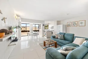 2 Seabelle - 2 bedroom unit opposite the beach in Cotton Tree - Image 3