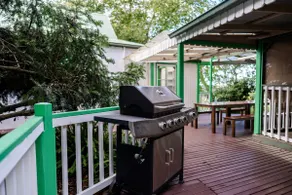 A Home Among the Gum Trees | 1.1 Acres - Image 5